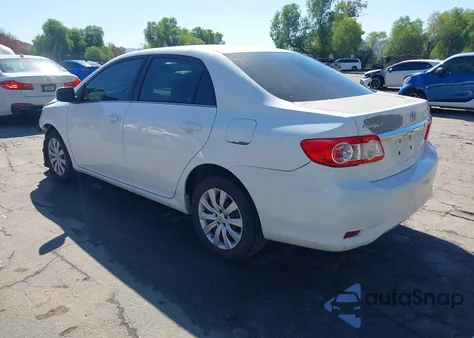 2013 Toyota Corolla Le z USA, uszkodzony, nr VIN 5YFBU4EE7DP091157